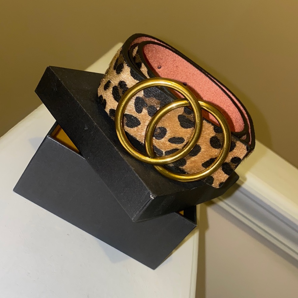 **BRAND NEW JASGOOD ANIMAL PRINT BELT WITH PUNCH TOOL**